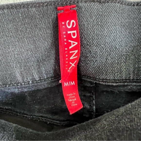 SPANXshape™ EveryWear Ankle Skinny Jeans - Picture 5 of 15